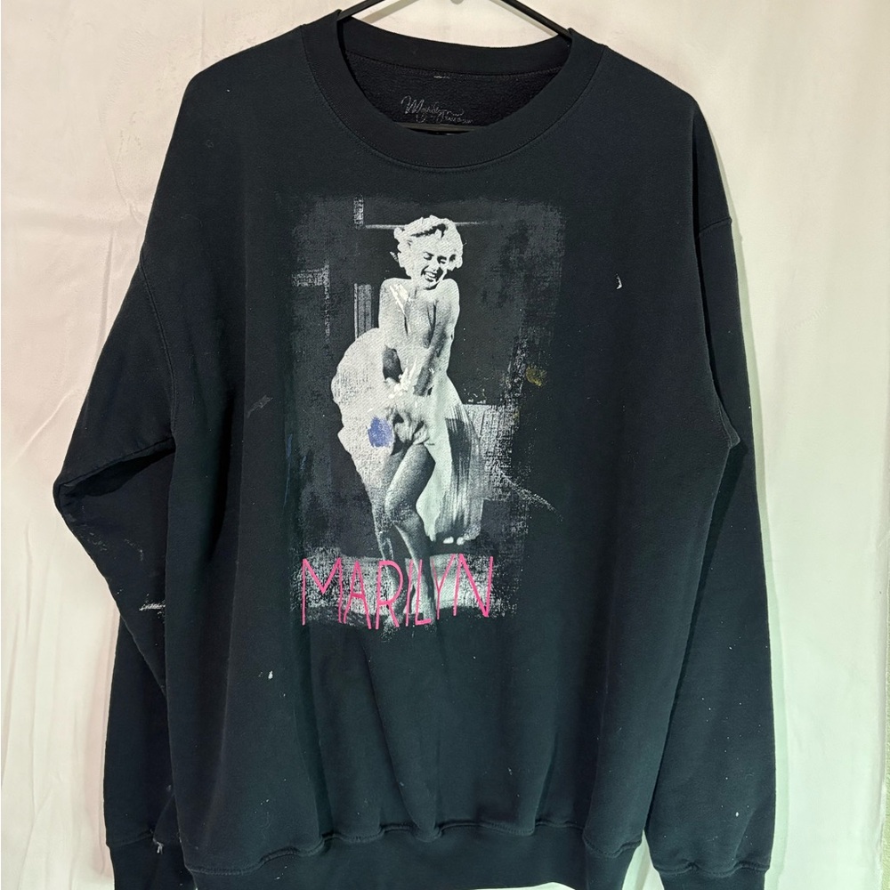 Black Marilyn Graphic Sweatshirt large women’s paint stained distressed